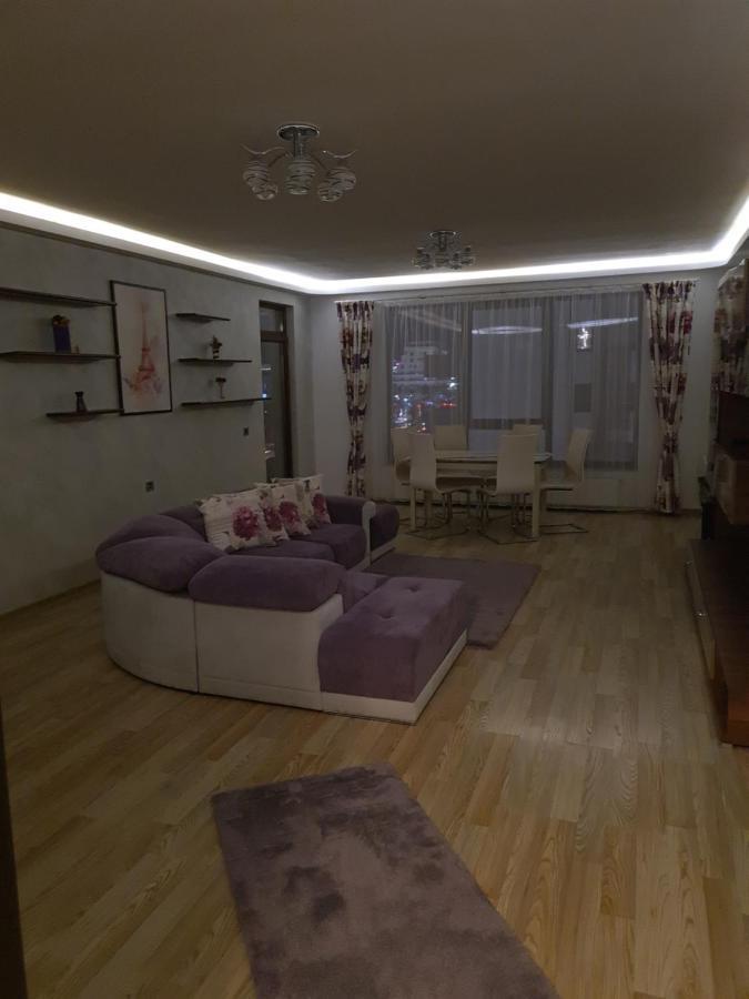 Premium Apartment Isaran Brasov Luaran gambar