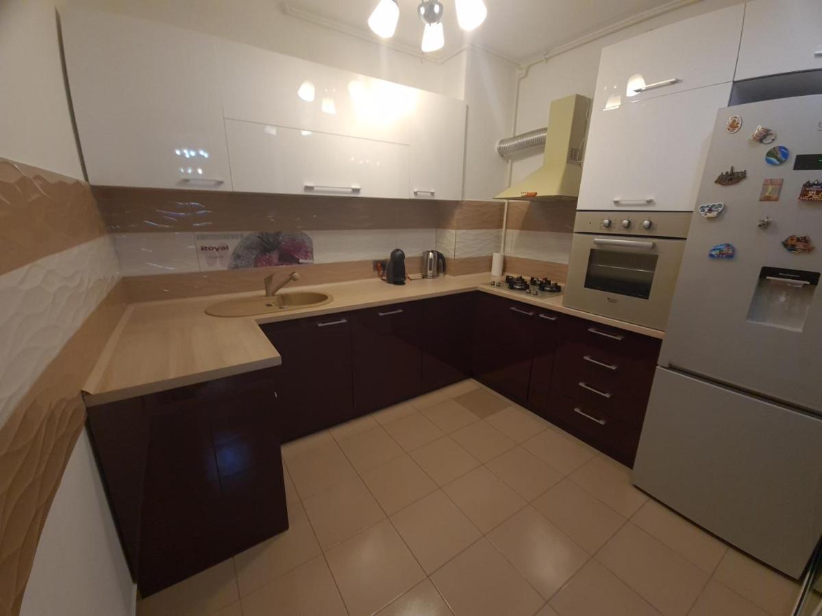 Premium Apartment Isaran Brasov Luaran gambar